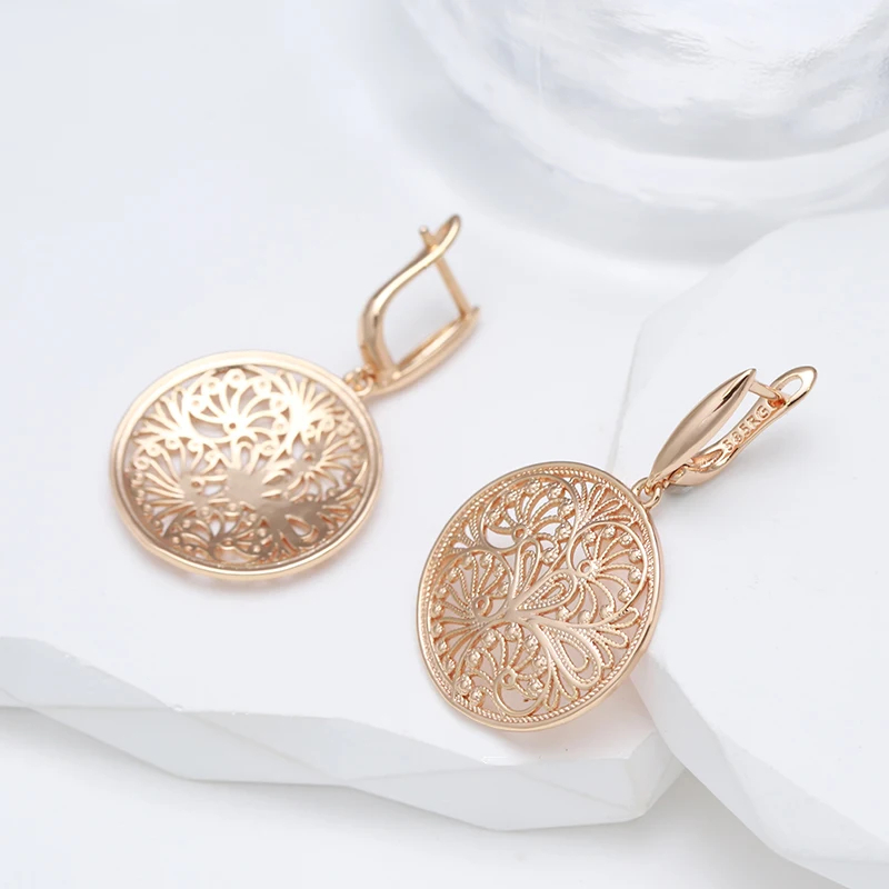 Wbmqda brincos longos de flor  - Women Accessories Dubai avaliação e preço