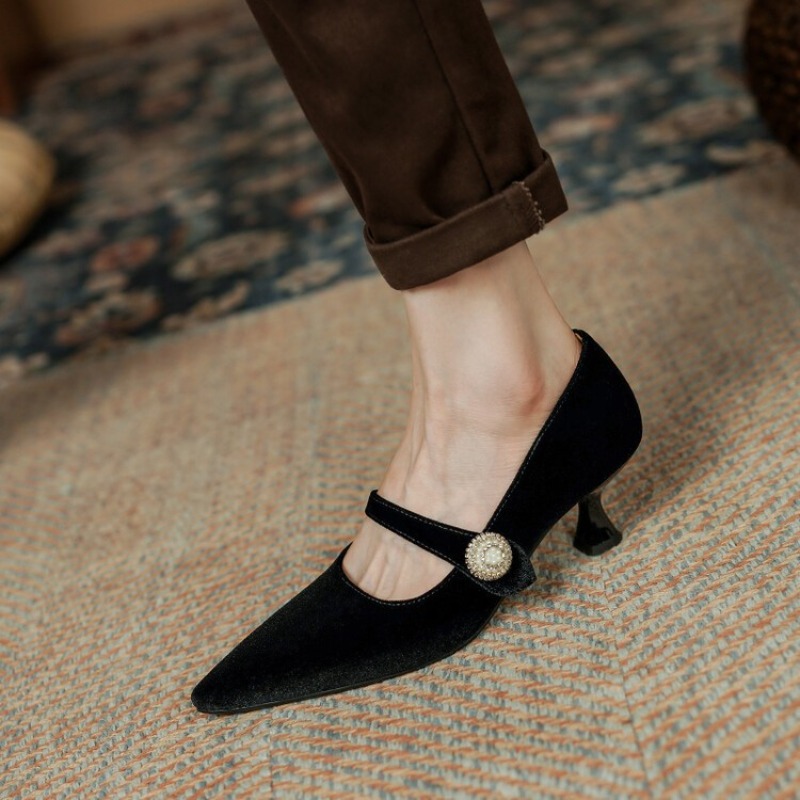 Vinho tinto apontou toe mary j - Women'S Shoes And Accessories avaliação e preço