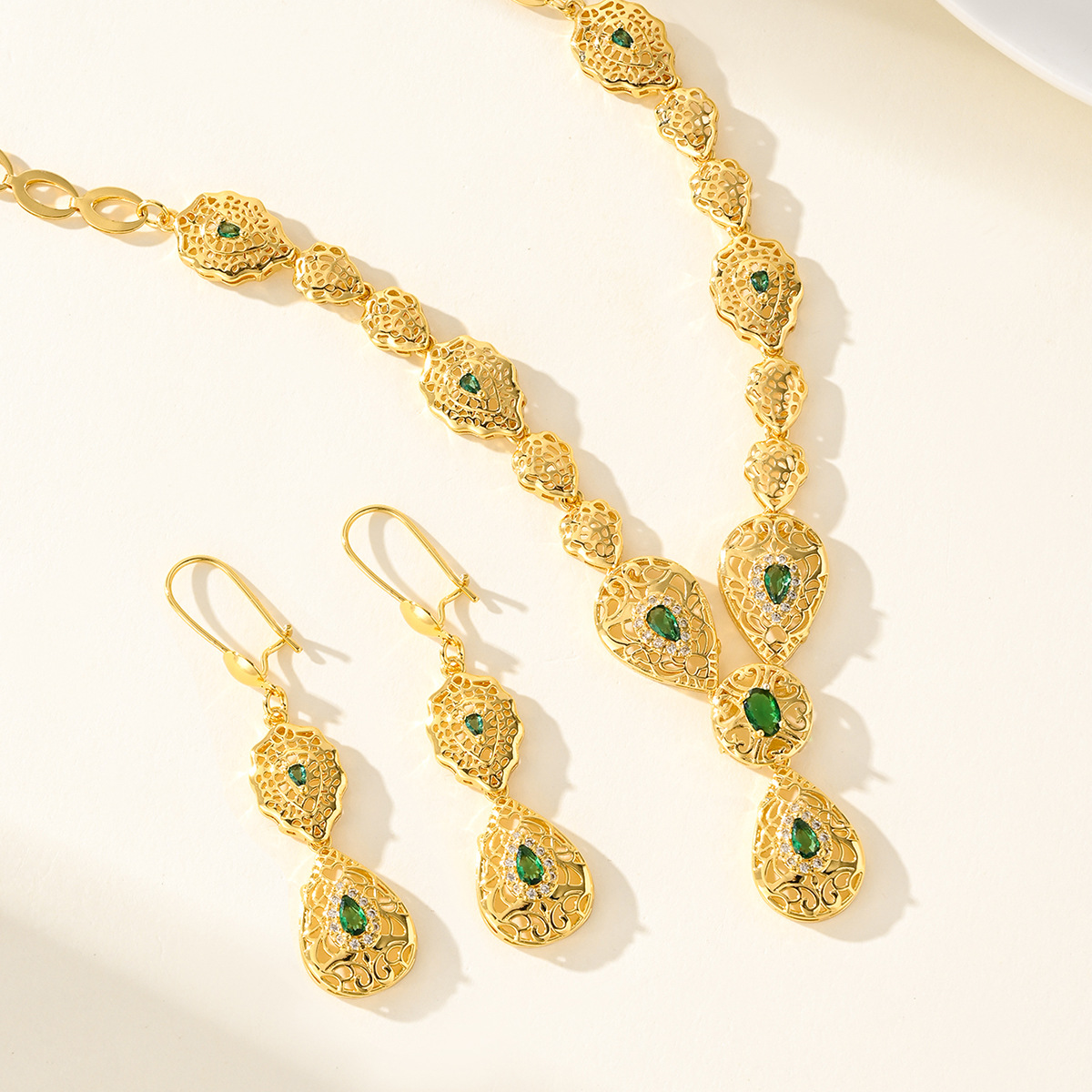 Conjunto de Joias em Ouro 9999 - Women Accessories Dubai avaliação e preço